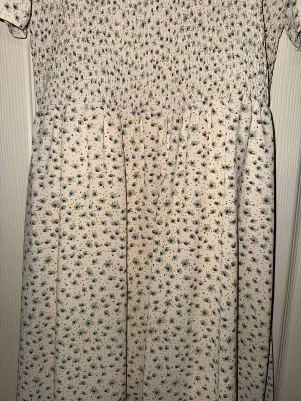 Smocked Square Neck Floral Midi Dress - Cream - Picture 3 of 3